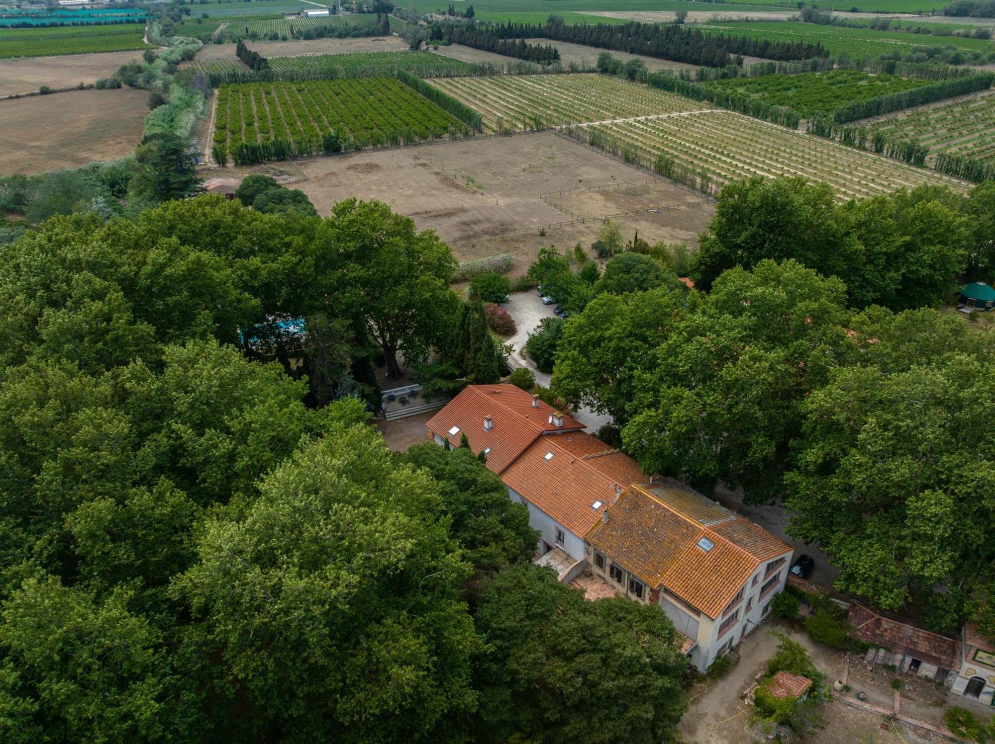 Domaine Castell De Bles Saint-Génis Exterior foto